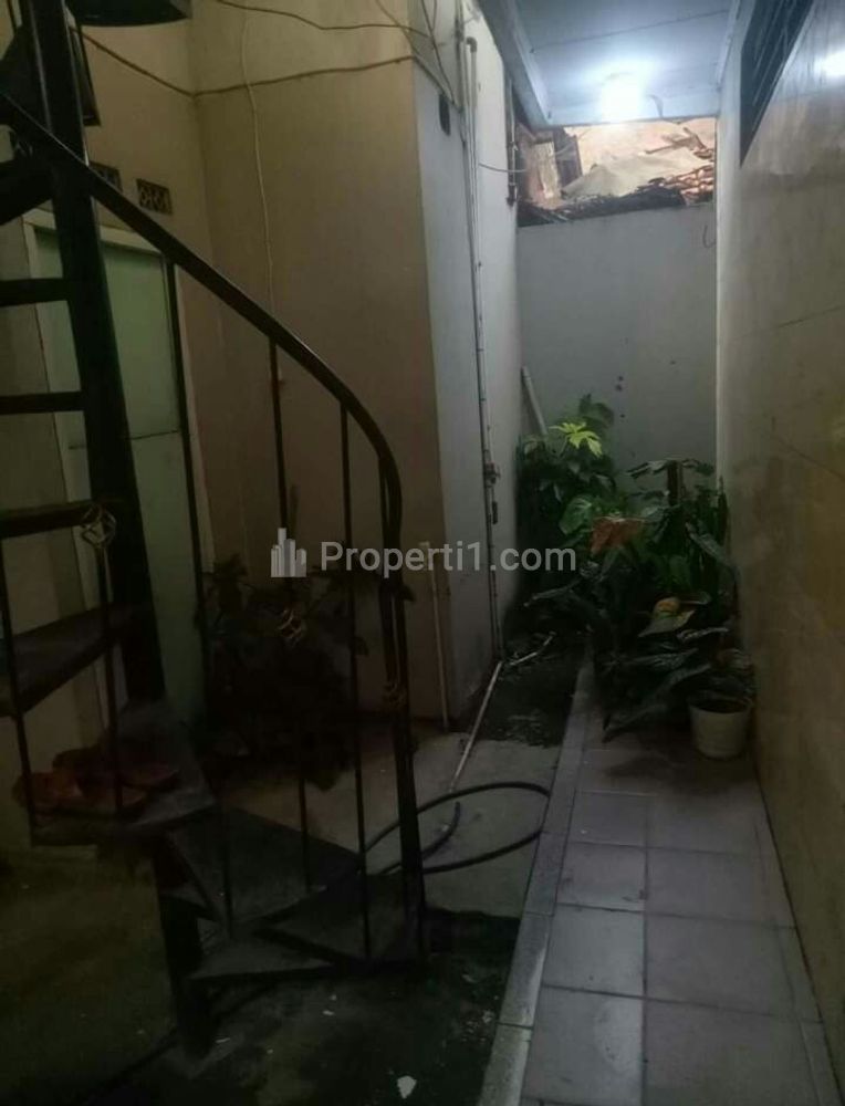 Dijual Rumah di Condet, Jakarta Timur, Cocok Buat Usaha