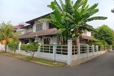 Jual Rumah Huk dengan Kolam Renang di Komplek Bukit Permai Cibubur, Ciracas, Jakarta Timur