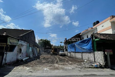 Dijual Tanah Super Strategis Pinggir Jalan Raya Condongcatur Sleman Dekat AMIKOM, UPN, FE UII