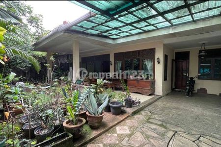 Jual Rumah Hitung Tanah di Jalan Laksana, Dekat Senopati, Suryo, SCBD, Sudirman, Kel. Rawa Barat, Kec. Kebayoran Baru, Jakarta Selatan