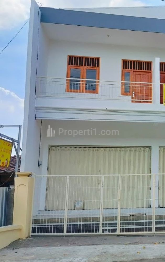Rumah Disewakan di Raya Bukit Tengger Strategis Siap Huni Surabaya Barat