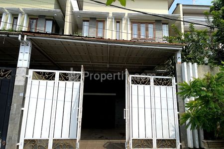 Jual Rumah Minimalis Cozy Terawat di Jl Bhakti, Cilandak Timur, Jakarta Selatan