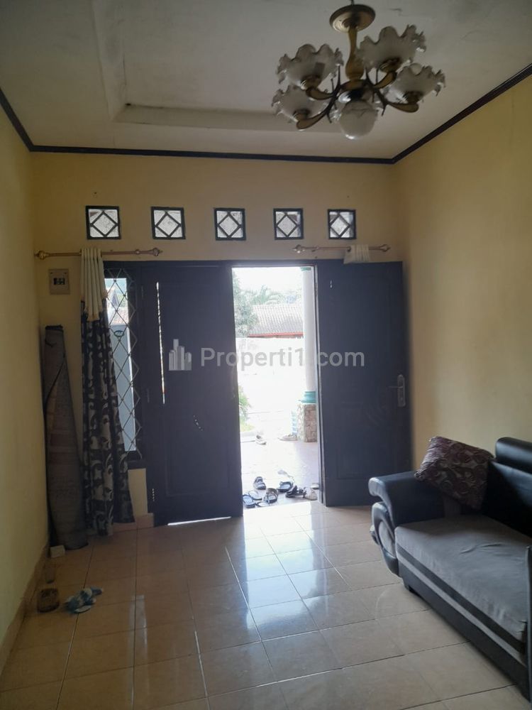 1 Menit SDN Cisalada, Dijual Rumah Cantik Cigombong Bogor, 2 Lantai Siap Huni