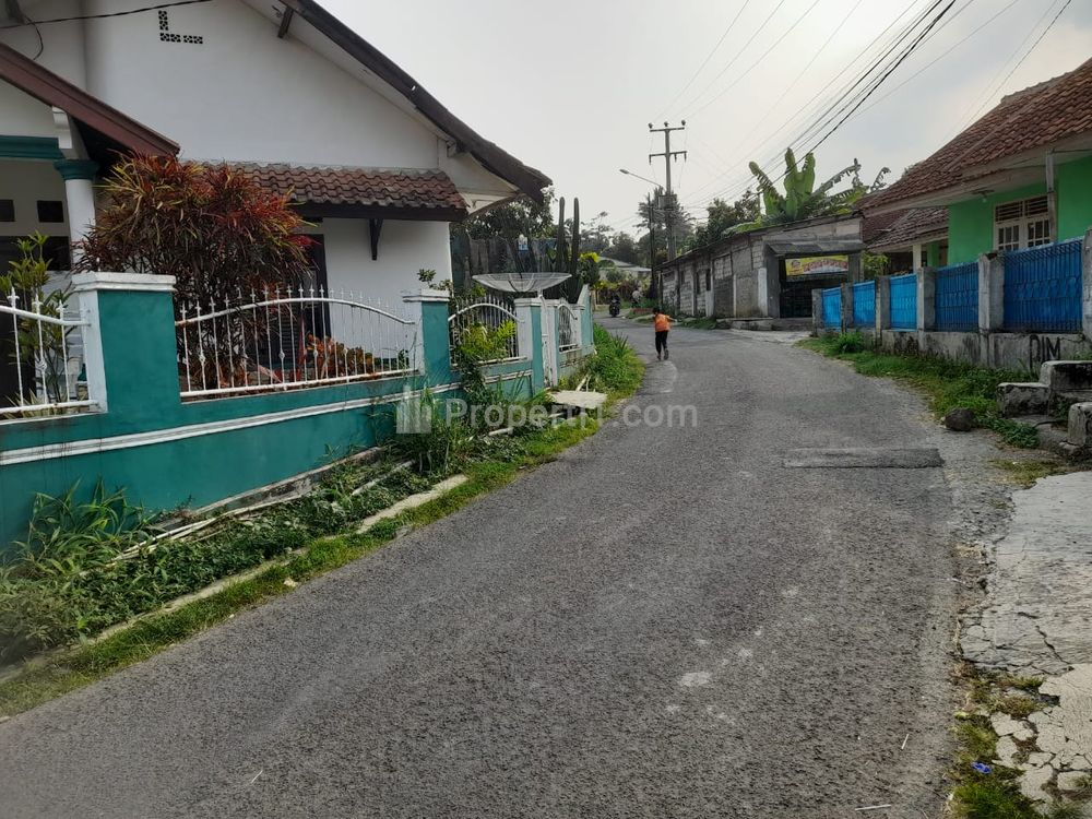 1 Menit SDN Cisalada, Dijual Rumah Cantik Cigombong Bogor, 2 Lantai Siap Huni