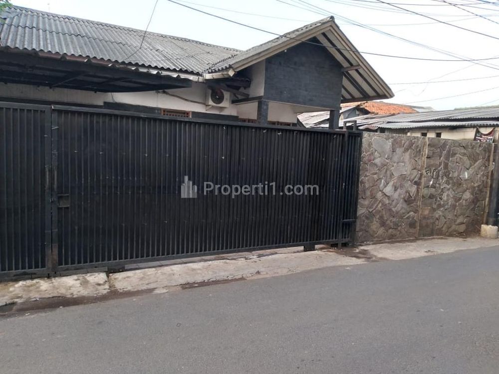 Dijual Cepat Rumah Berlokasi Strategis di Petukangan Utara, Jakarta Selatan