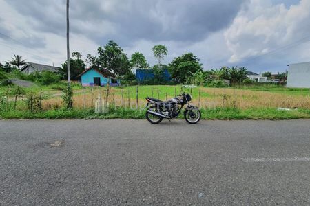 Dijual Tanah Strategis Pinggir Jalan Nogotirto Godean Dalam Ringroad Yogyakarta