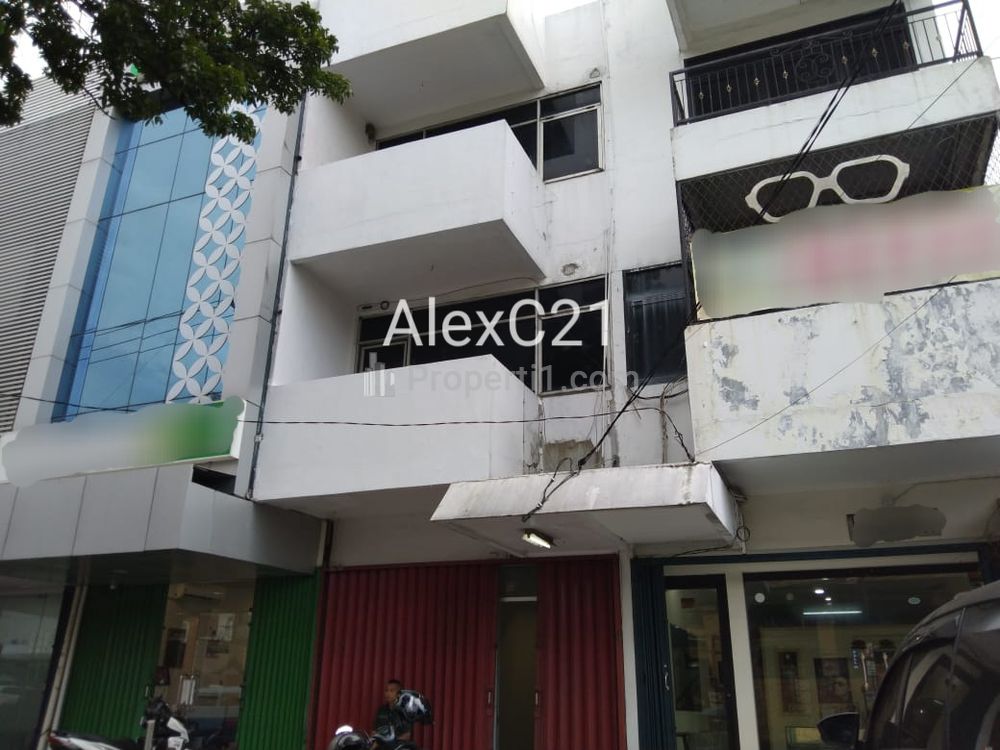Disewakan Ruko 3 Lantai di Grogol Selatan, Kebayoran Lama, Jakarta Selatan