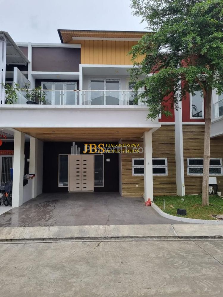 Dijual Murah Rumah 2 Tingkat Siap Huni di Komplek Givency One - Medan