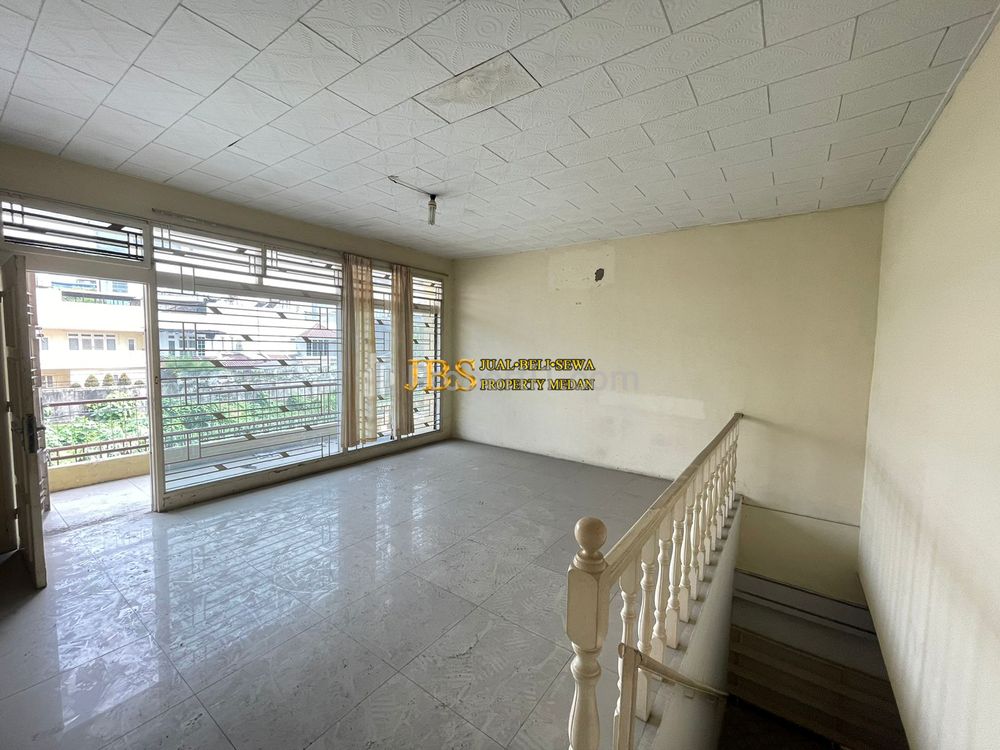 Jual Rumah Kondisi Siap Huni di Komplek Tembakau Deli Jalan Tembakau Deli 1 - Medan