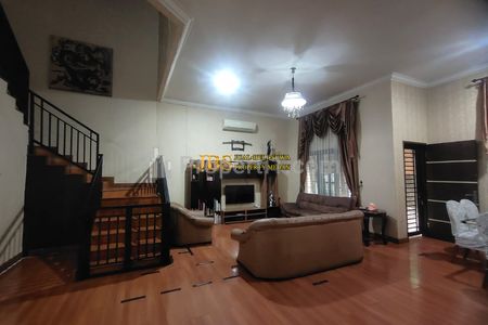 Jual Rumah 2 Tingkat Siap Huni di Komplek Cemara Asri Jalan Elang - Medan