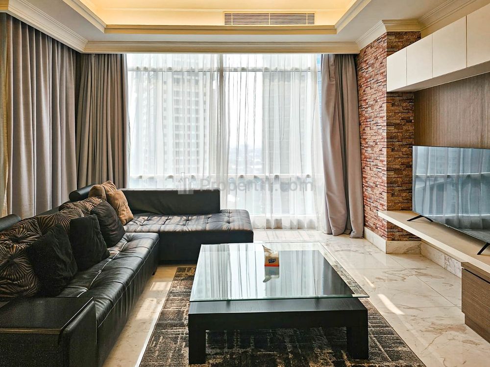 Disewakan Unit 2+1 Bedroom di Botanica, Middle Floor - Fully Furnished