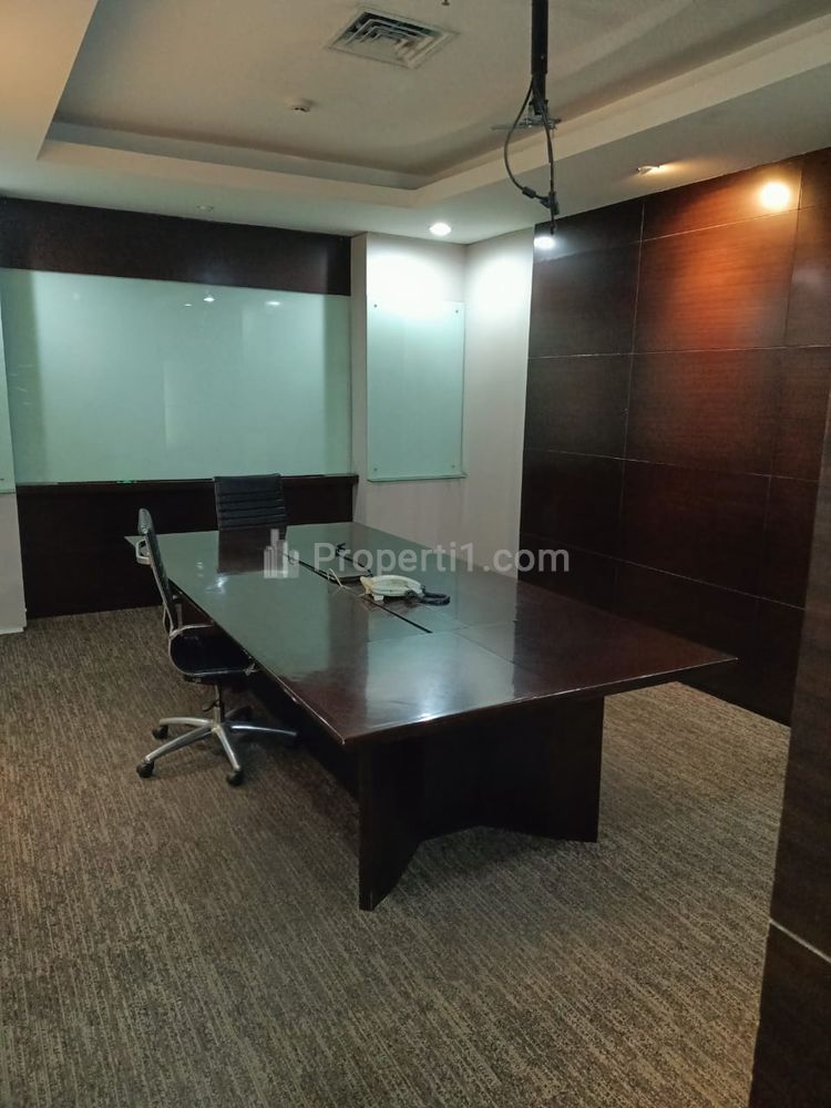Jual Ruang Kantor 1495 m2 Lantai 9 Equity Tower SCBD, Dekat Sudirman, Senopati, Kec Kebayoran Baru, Jakarta Selatan