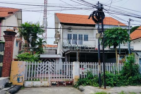 Rumah Usaha Dijual di Jalan Comal Bangunan Kuno Strategis Surabaya Pusat