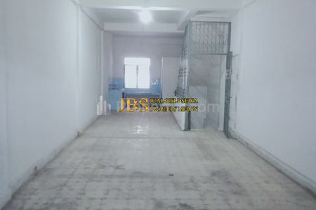 Dijual Cepat Ruko 3 Tingkat Siap Huni di Jalan GB Yosua Simpang Jl. Jambi - Medan