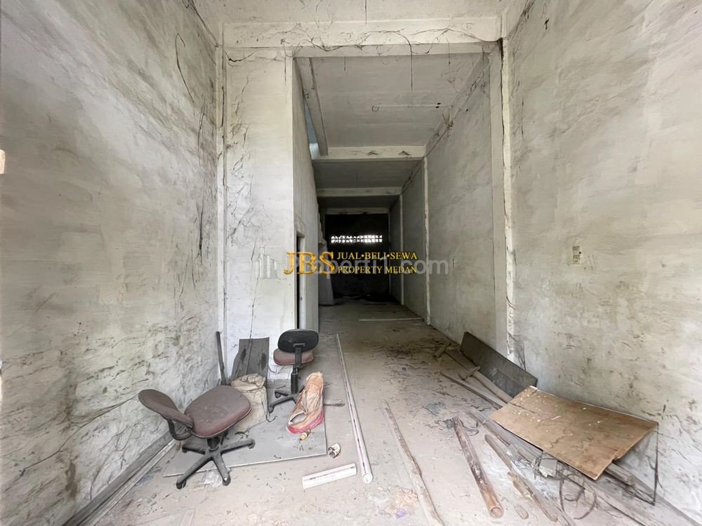 Jual Ruko 3 Tingkat di Komplek Graha Metropolitan (Graha Northcote) - Medan