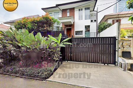 Disewakan Cepat Rumah Ada Kolam Renang di Area Pondok Indah Jakarta Selatan STD050