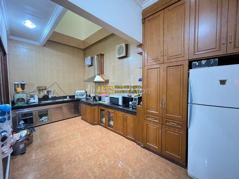 Jual Rumah 3,5 Tingkat Siap Huni di Komplek Merbau Mas Jalan Merbau - Medan