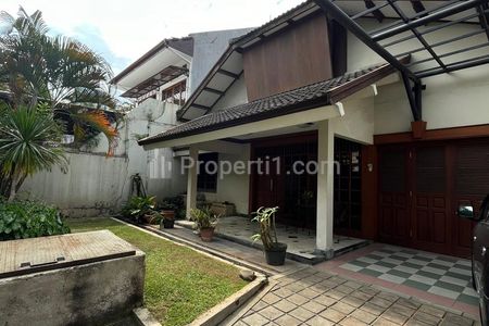 Jual Rumah di Area Ciomas, Dekat SCBD, Senopati, Suryo, Gunawarman, Sudirman, Kec. Kebayoran Baru, Jakarta Selatan