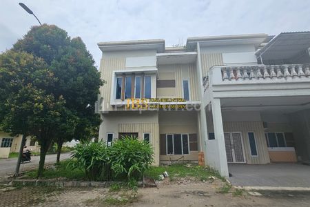 Jual Rumah Hook di Komplek Graha Metropolitan Medan Cluster Sophie Suites