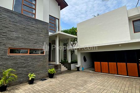 Disewakan Cepat Compound House in Kemang Jakarta Selatan STD443