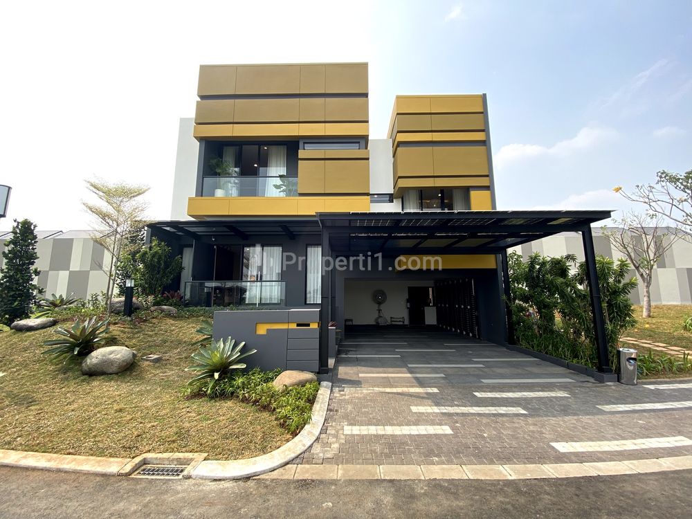 Dijual Rumah Mewah Modern View Danau di Gading Serpong, Tangerang
