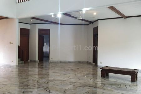 For Rent Rumah Siap Huni di Kemang, Jakarta Selatan