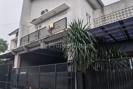 Dijual Sangat Cepat Rumah di Griya Loka BSD City Tangsel, Langsung Huni