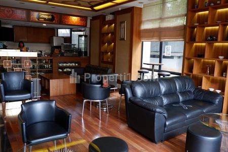 For Sale Apartment Senopati Penthouse 2+1 BR Full Furnished