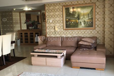 Sewa Apartemen Aspen Residence Lantai Tinggi - 3+1 BR Full Furnished