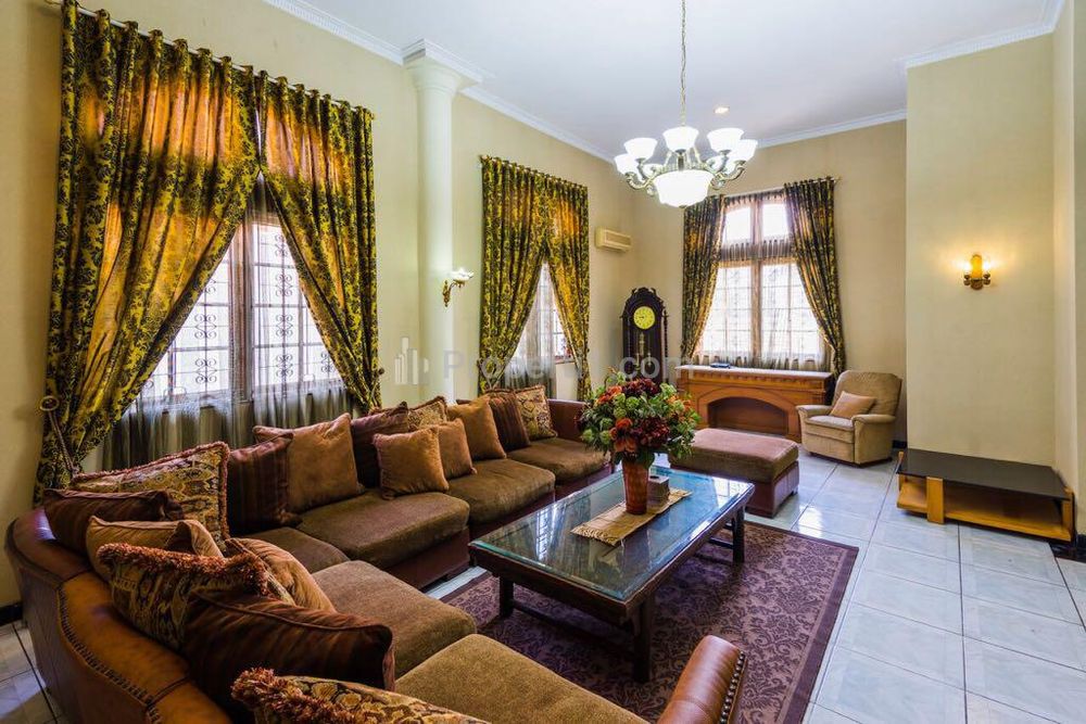Disewakan Rumah di Menteng Jakarta Pusat