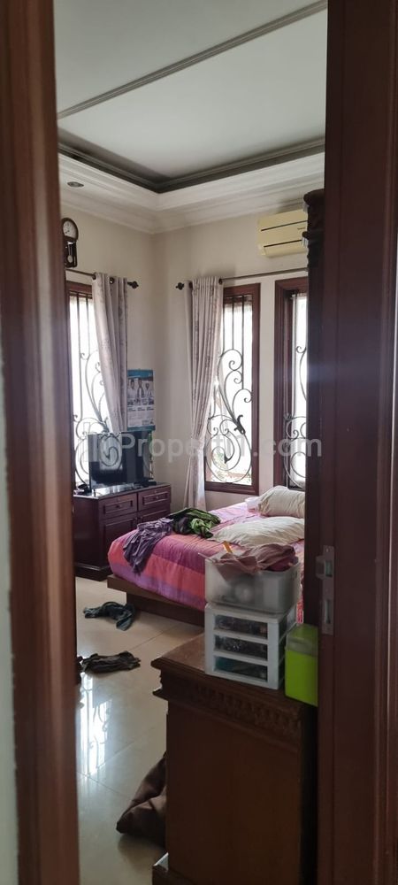 Dijual Rumah Mewah di Rempoa Tangerang Selatan, Siap Huni Nego