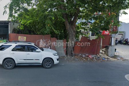 tampak depan, samping bengkel Honda Calisto