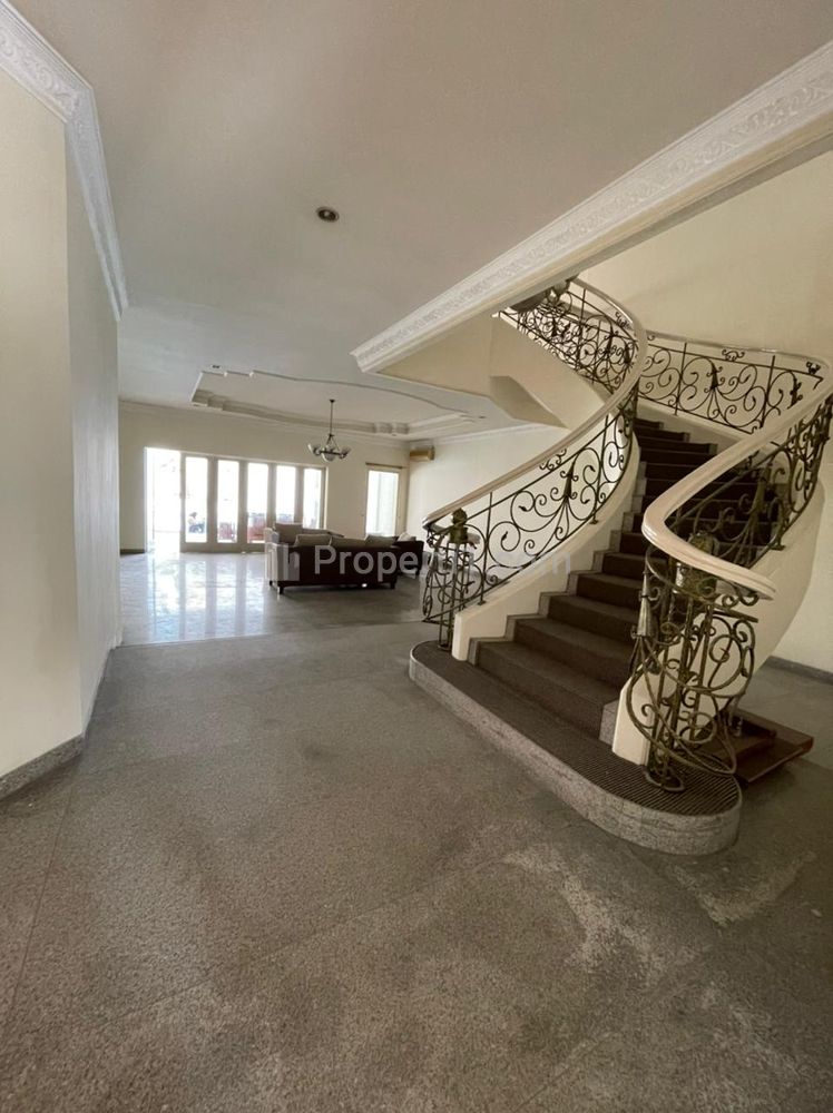 For Rent Rumah Bagus di Cipete - Cilandak Barat, Jakarta Selatan