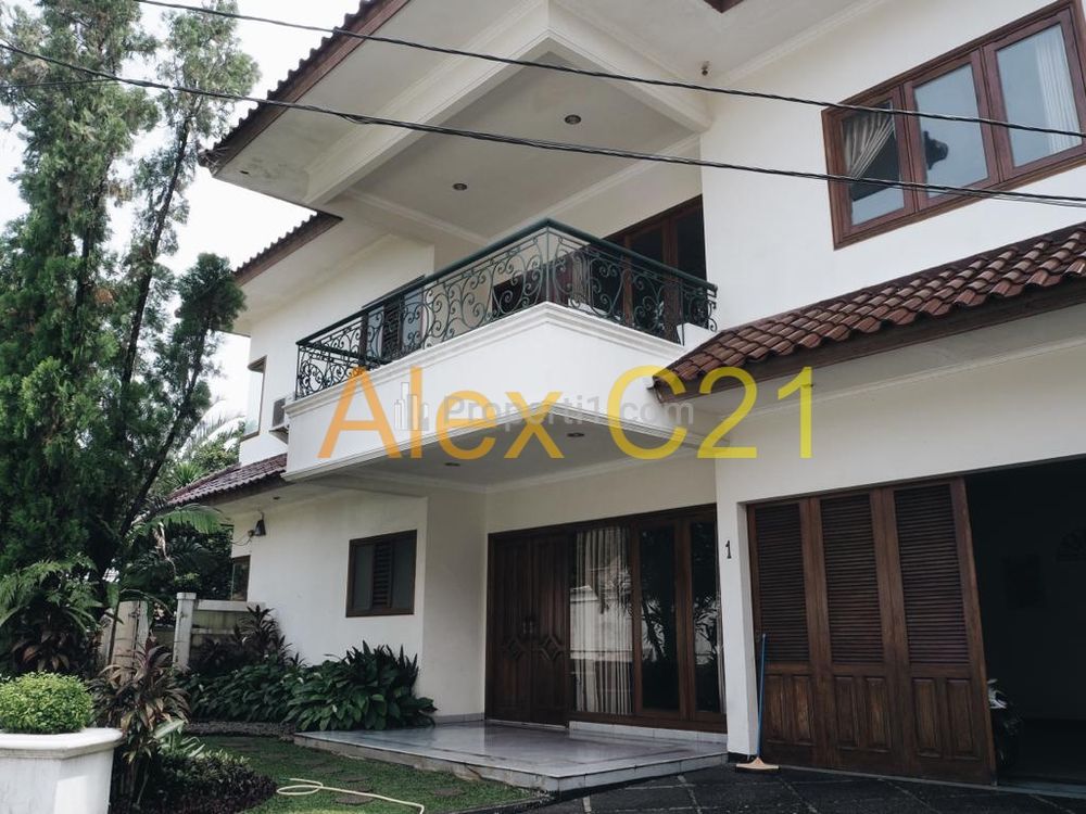 Dijual Rumah Mewah + Swimming Pool di Ampera, Cilandak Timur, Pasar Minggu, Jakarta Selatan