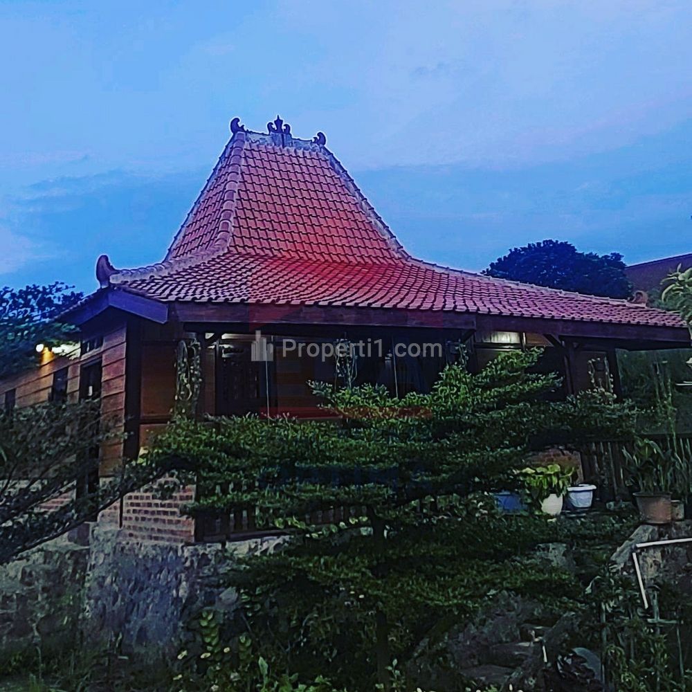 Dijual Villa di Bogor - Jawa Barat