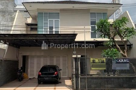 Jual Rumah Minimalis Mewah di Baruk Utara Kota Surabaya SHM