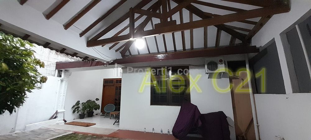 Dijual Rumah Strategis di Gandaria Selatan, Cilandak, Jakarta Selatan