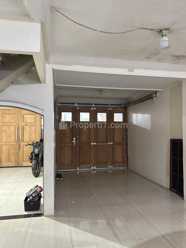 Dijual Rumah di Pondok Bambu Jakarta Timur