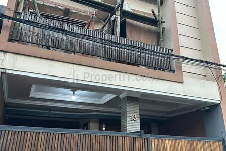 Dijual Rumah di Pondok Bambu Jakarta Timur