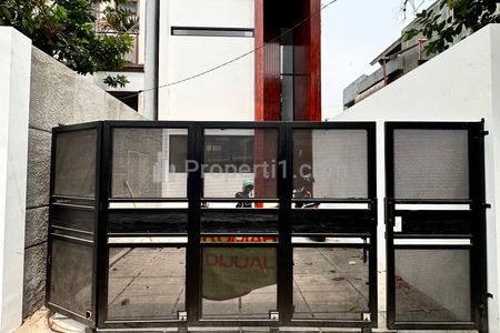 Rumah Dijual 2 Lantai di Ceger Cipayung Jakarta Timur