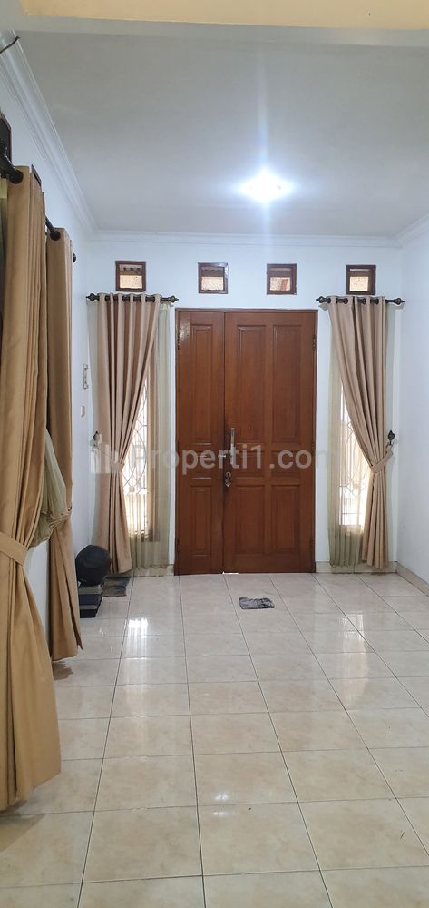Dijual Rumah Luas Siap Huni di Kota Bekasi (Timur Jakarta)