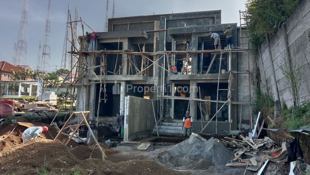 Lokasi Strategis Akses Tol dan Kereta Cepat Hunian Premium Dijual Harga Termurah di Cisarua Bandung Barat