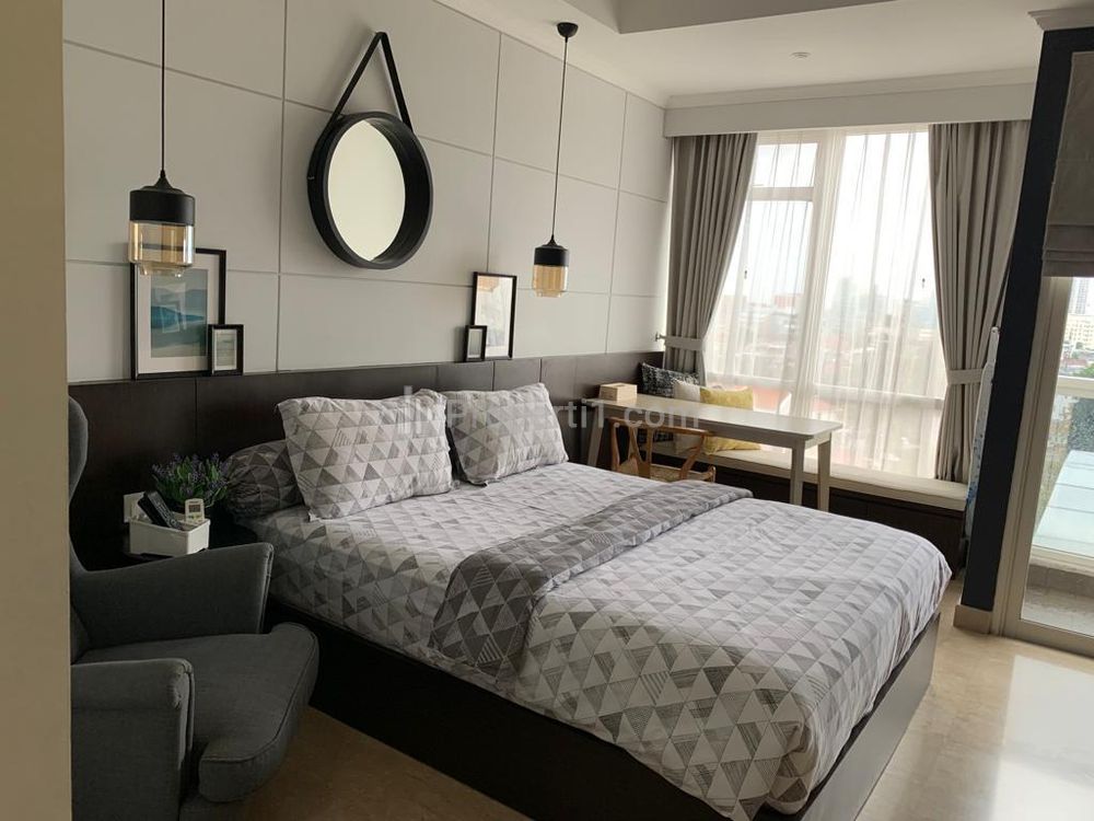Sewa Apartemen Menteng Park Cikini Tower Sapphire Tipe Studio Fully Furnished & Good Unit