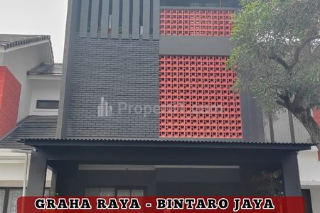 Dijual Rumah Mewah 3 Lantai di Komplek GRAHA RAYA BINTARO JAYA, Tangerang, Bisa KPR