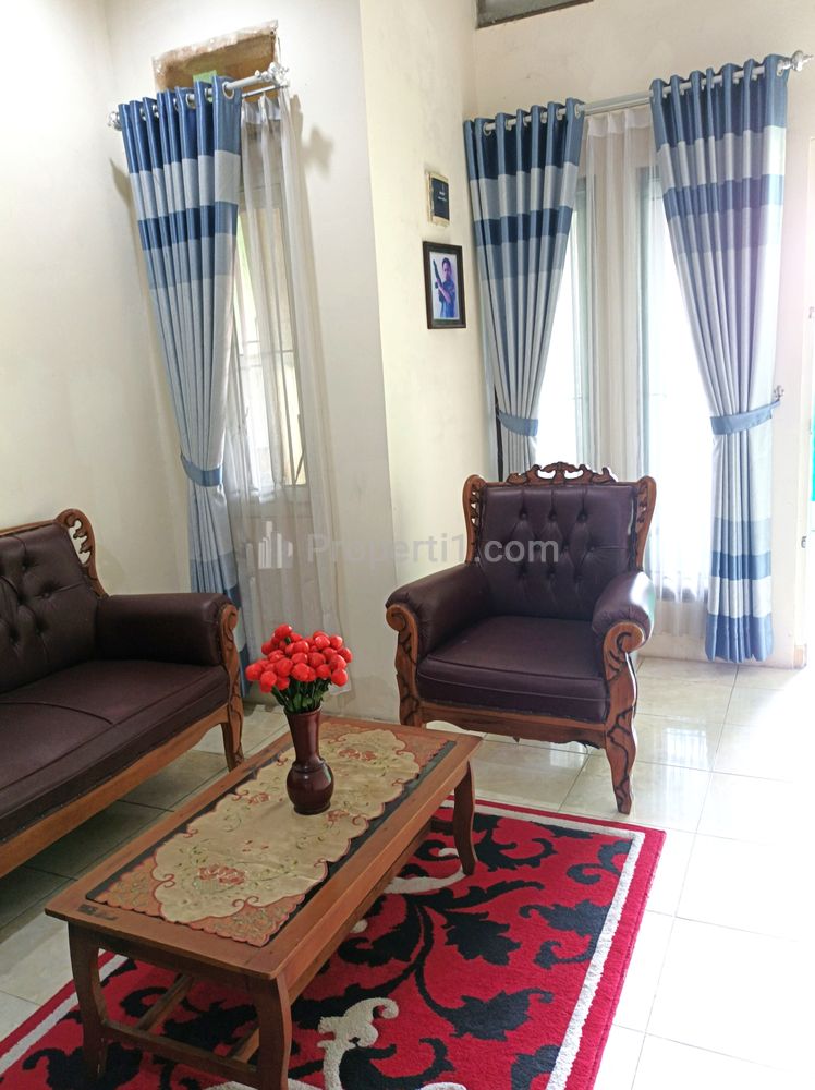 Dijual Rumah di Komplek Perumahan di Sukmajaya Depok