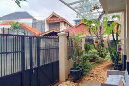 Dijual Rumah di Tebet, Minimalis Mewah, Lokasi Hook, Nego, Jaksel