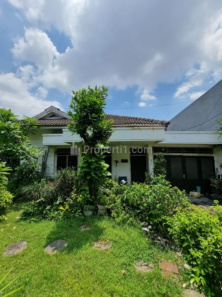 Jual Rumah Hitung Tanah di Panjang Jiwo Permai Surabaya
