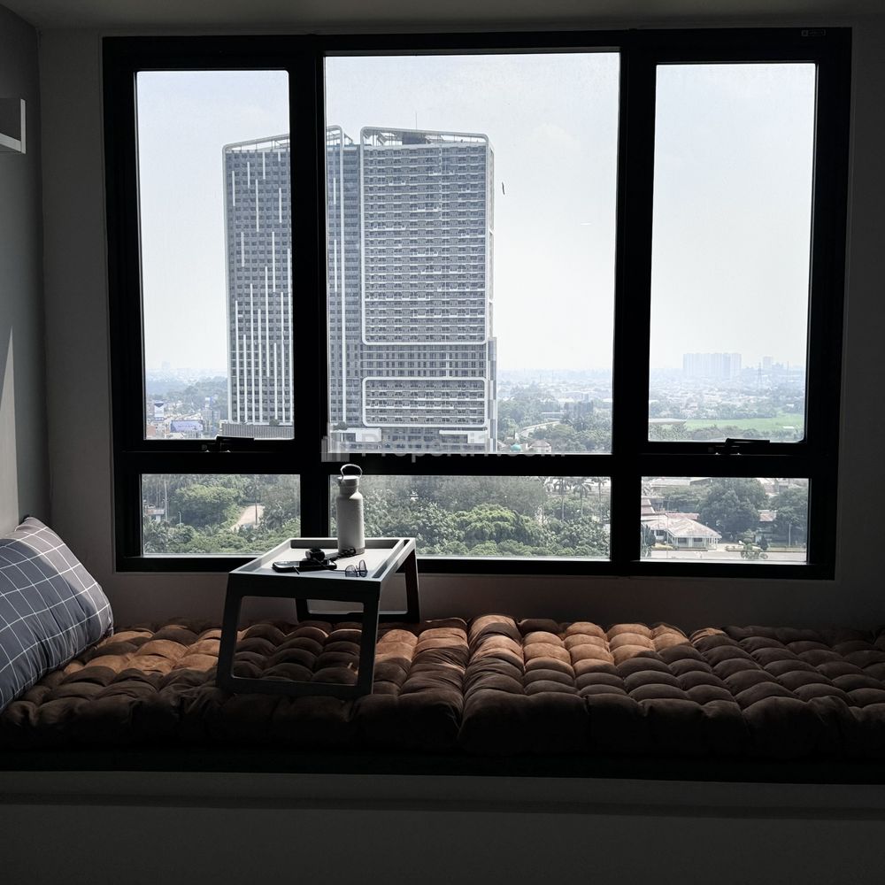 Disewakan Murah & Bersih Apartemen Collins Boulevard Serpong - Studio Full Furnish