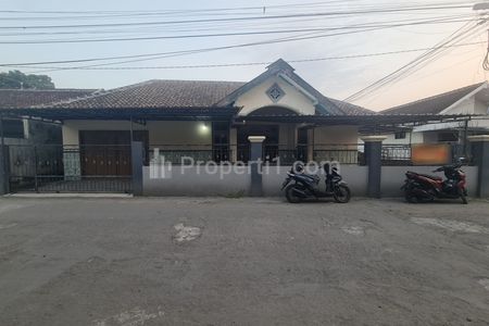 Dijual Tanah Murah Strategis Bonus Rumah di Jl. Godean Km 4 Sleman Yogyakarta