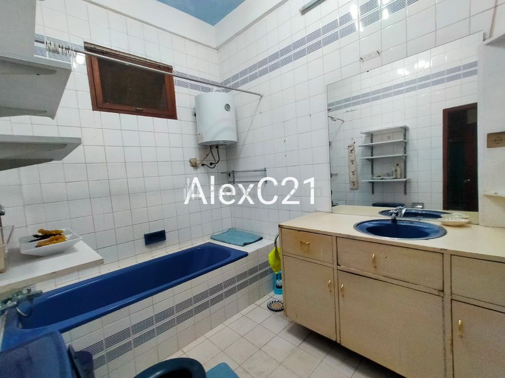 Dijual atau Disewakan Rumah Siap Huni (Bisa untuk Kantor) di Area Cipete, Cilandak Barat, Jakarta Selatan